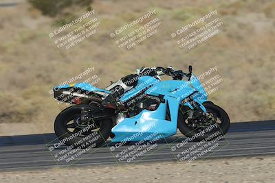 media/Nov-02-2025-CVMA (Sun) [[337aff29ab]]/Race 17-Amateur Supersport Middleweight/